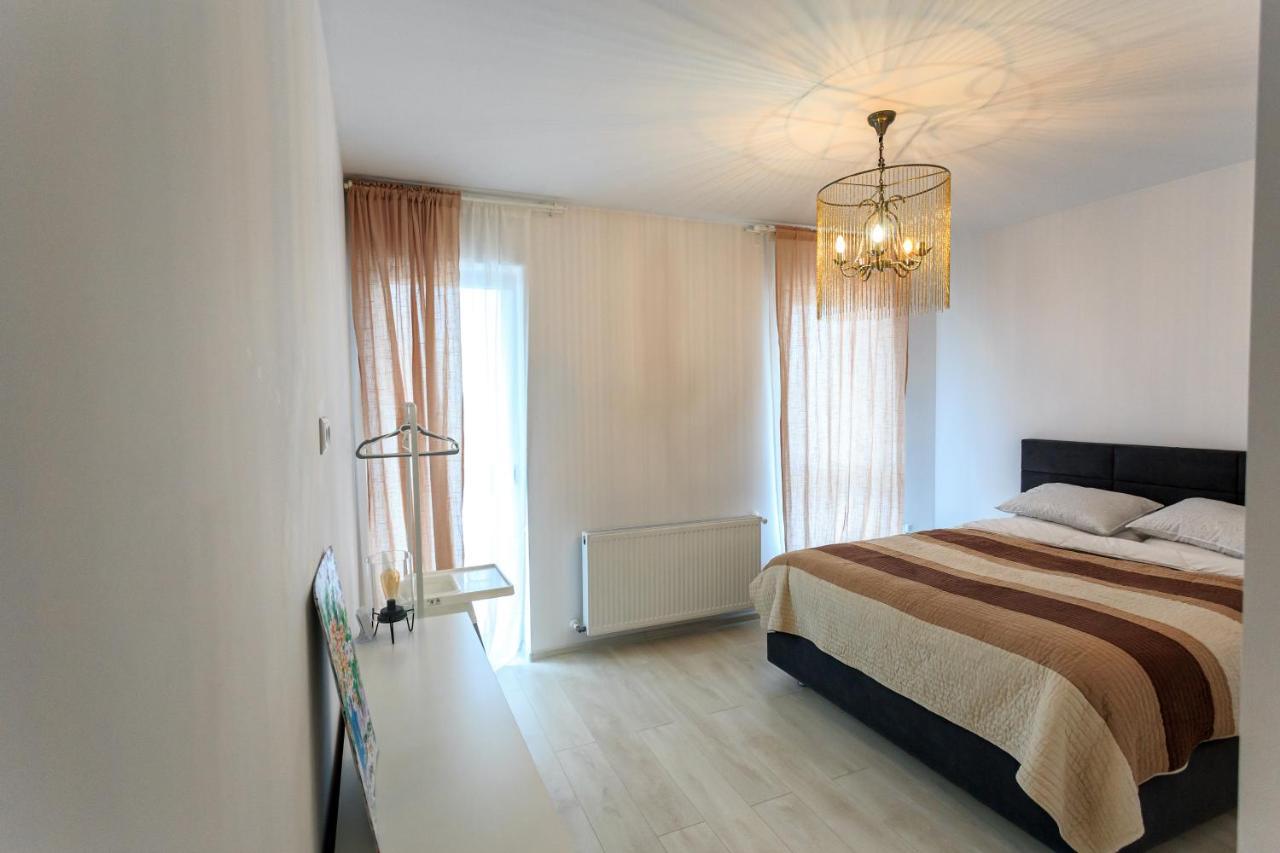 Mmc Apartament Lejlighed Braşov Eksteriør billede